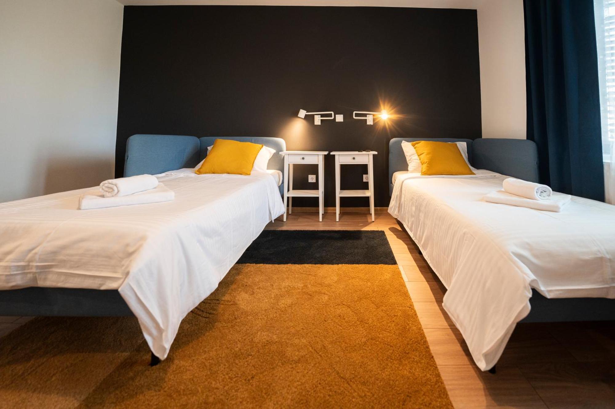 Cozy Nook B&B - Free Private Parking 노비사드 외부 사진