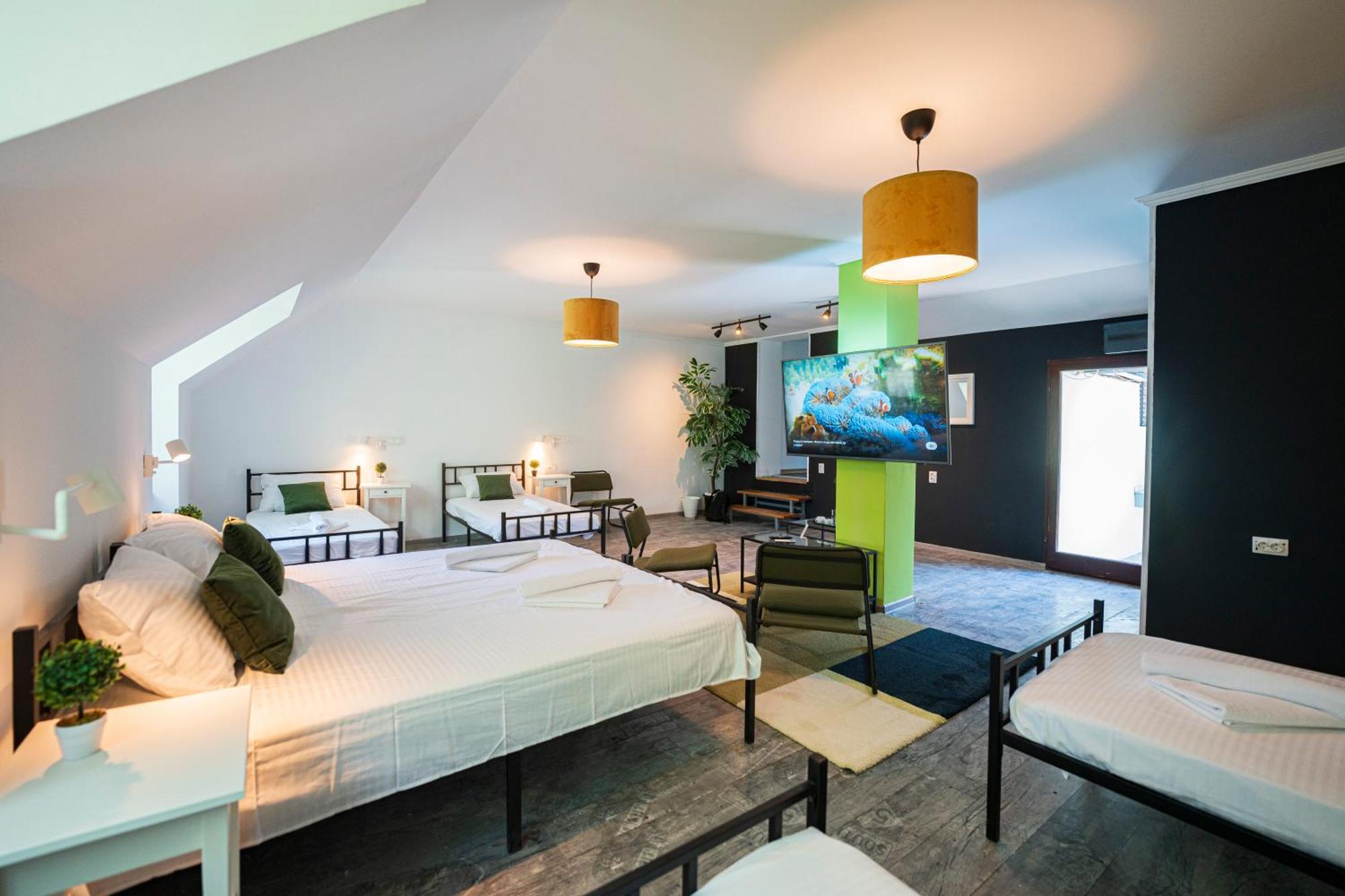 Cozy Nook B&B - Free Private Parking 노비사드 외부 사진