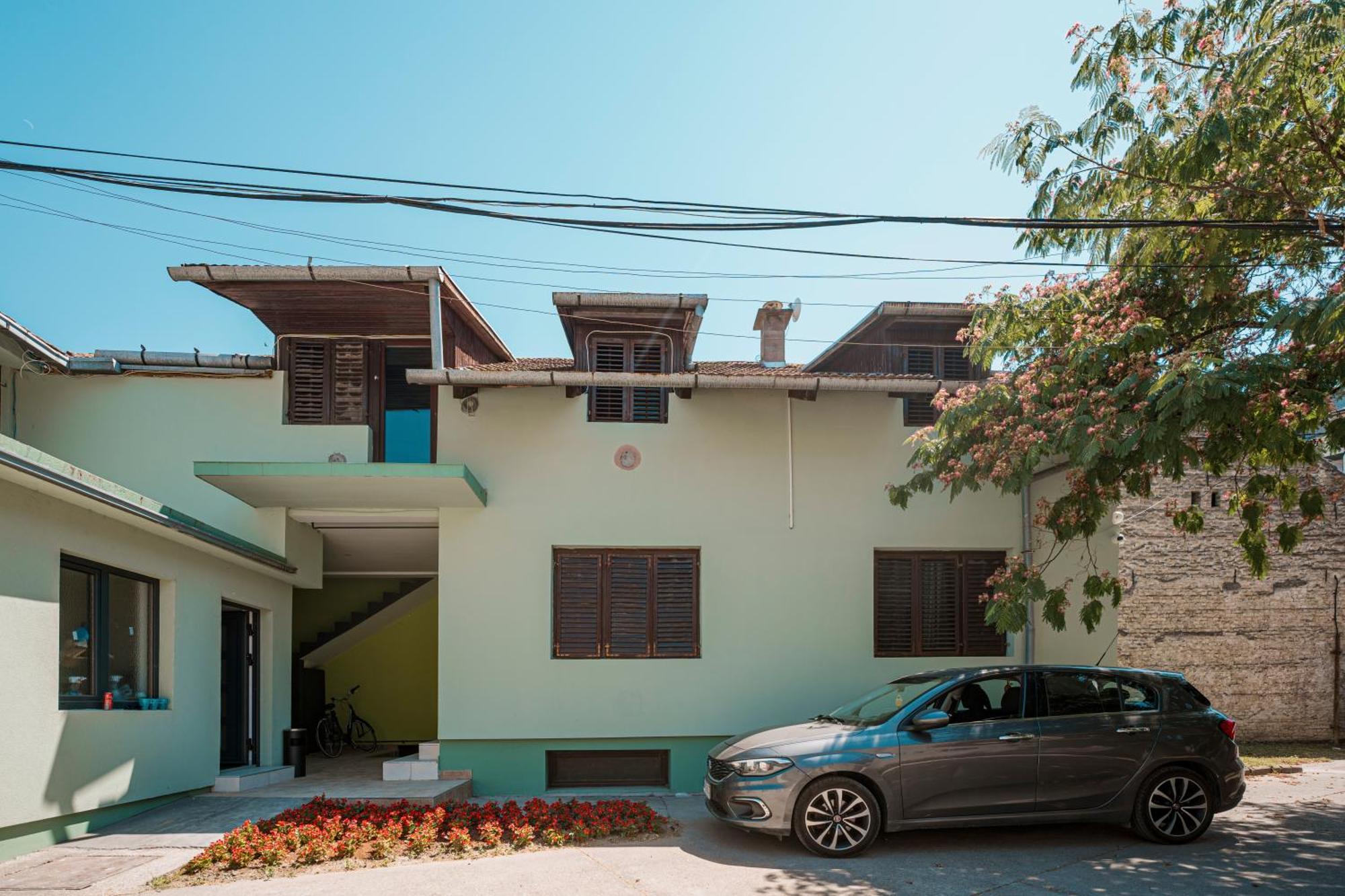 Cozy Nook B&B - Free Private Parking 노비사드 외부 사진